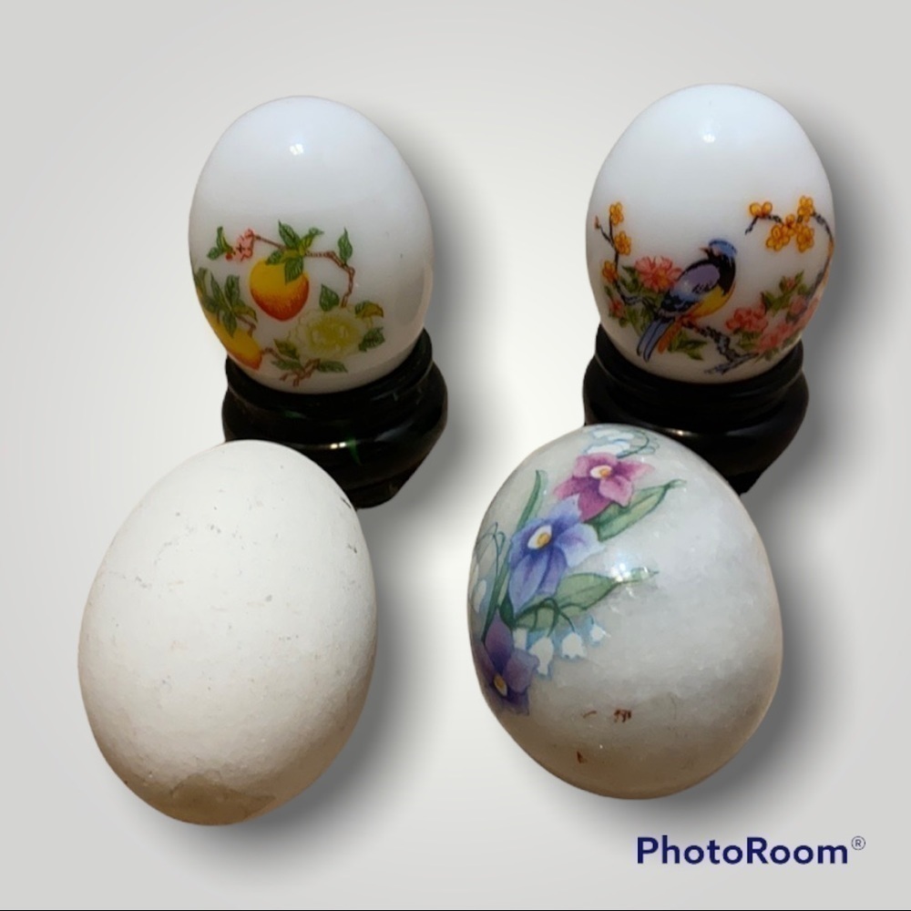 Set of 4 vintage hand painted eggs 2 Avon one plain and 1 painted alabaster